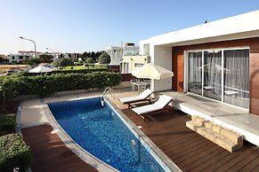 Paradise Cove Beach Villas