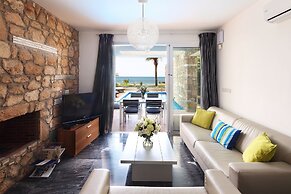 Paradise Cove Beach Villas