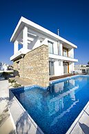 Paradise Cove Beach Villas