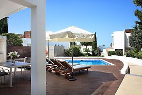 Paradise Cove Beach Villas