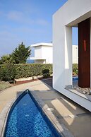 Paradise Cove Beach Villas