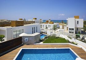 Paradise Cove Beach Villas