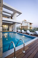 Paradise Cove Beach Villas