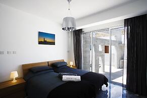 Paradise Cove Beach Villas