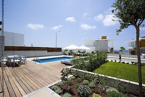 Paradise Cove Beach Villas