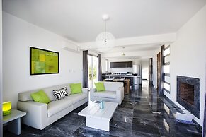 Paradise Cove Beach Villas