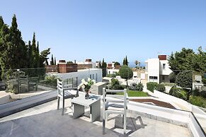 Paradise Cove Beach Villas