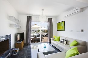 Paradise Cove Beach Villas