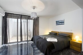 Paradise Cove Beach Villas