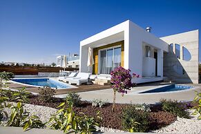 Paradise Cove Beach Villas