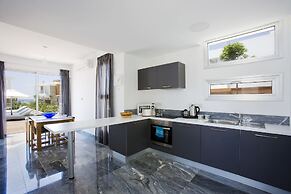 Paradise Cove Beach Villas