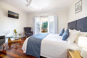 Camelot Boutique Accommodations