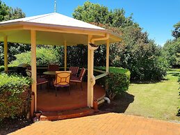 Camelot Boutique Accommodations