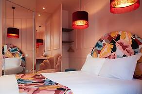 Hotel Petit Saint Honoré