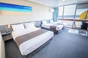 Bayside Hotel