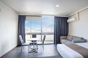 Bayside Hotel
