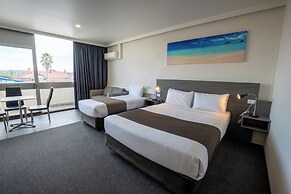 Bayside Hotel