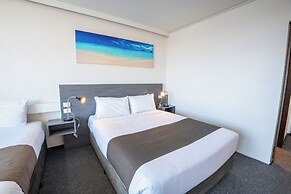 Bayside Hotel