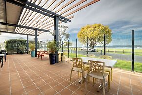 Bayside Hotel