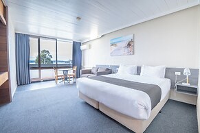 Bayside Hotel