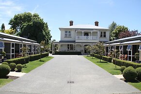 Merivale Manor