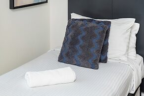 Motel 10