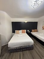 Motel 10
