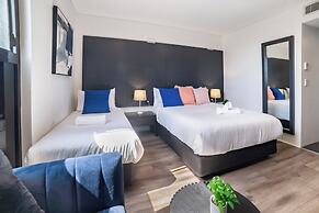 Motel 10