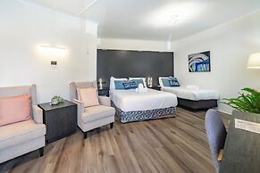 Motel 10