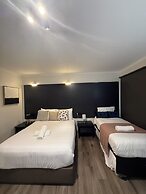 Motel 10
