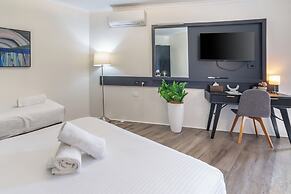 Motel 10