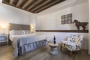 Shine Albayzín Hotel