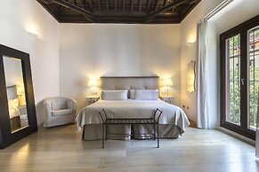 Shine Albayzín Hotel