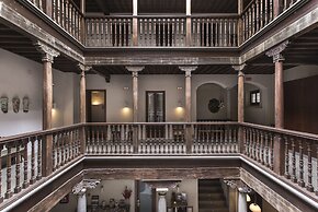 Shine Albayzín Hotel