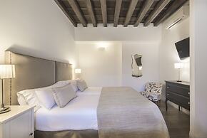 Shine Albayzín Hotel