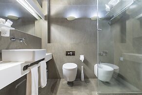 Shine Albayzín Hotel