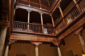 Shine Albayzín Hotel