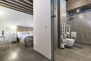 Shine Albayzín Hotel