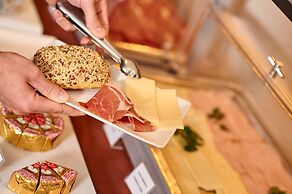 Monjas Del Carmen Hotel