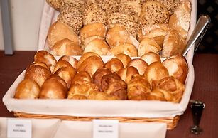 Monjas Del Carmen Hotel