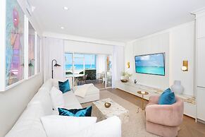 The Grandview Condos on Seven Mile Beach