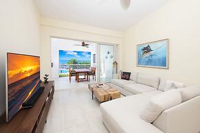 The Grandview Condos on Seven Mile Beach