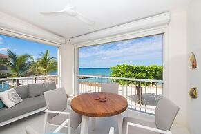 The Grandview Condos on Seven Mile Beach