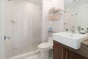 The Grandview Condos on Seven Mile Beach