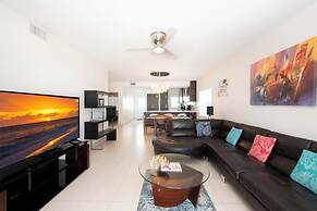 The Grandview Condos on Seven Mile Beach