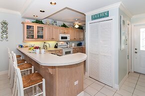 The Grandview Condos on Seven Mile Beach