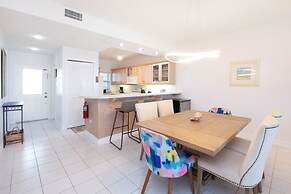 The Grandview Condos on Seven Mile Beach