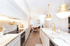 The Grandview Condos on Seven Mile Beach