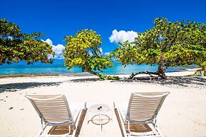 The Grandview Condos on Seven Mile Beach