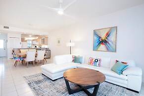 The Grandview Condos on Seven Mile Beach